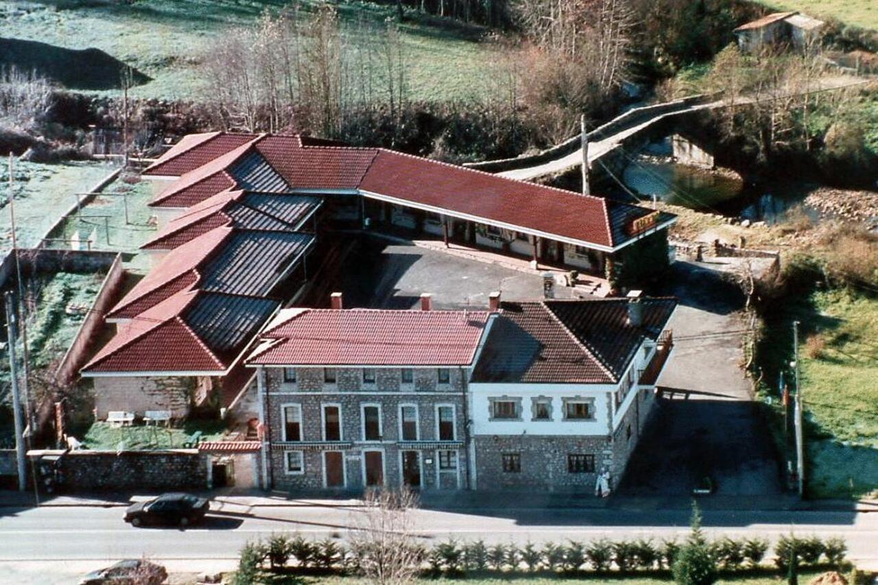 Hotel Rural "La Ruta De Cabrales" Mestas De Con Luaran gambar