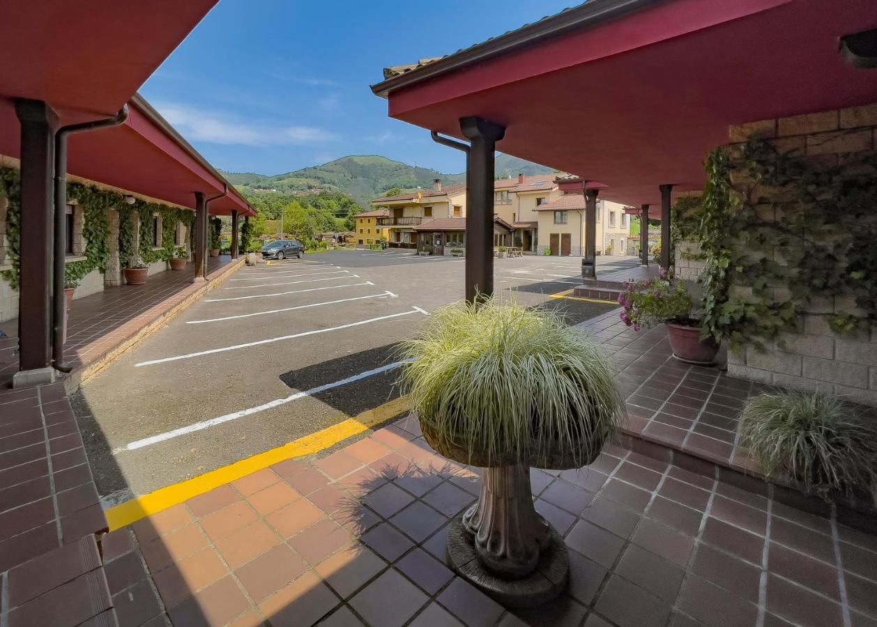 Hotel Rural "La Ruta De Cabrales" Mestas De Con Luaran gambar