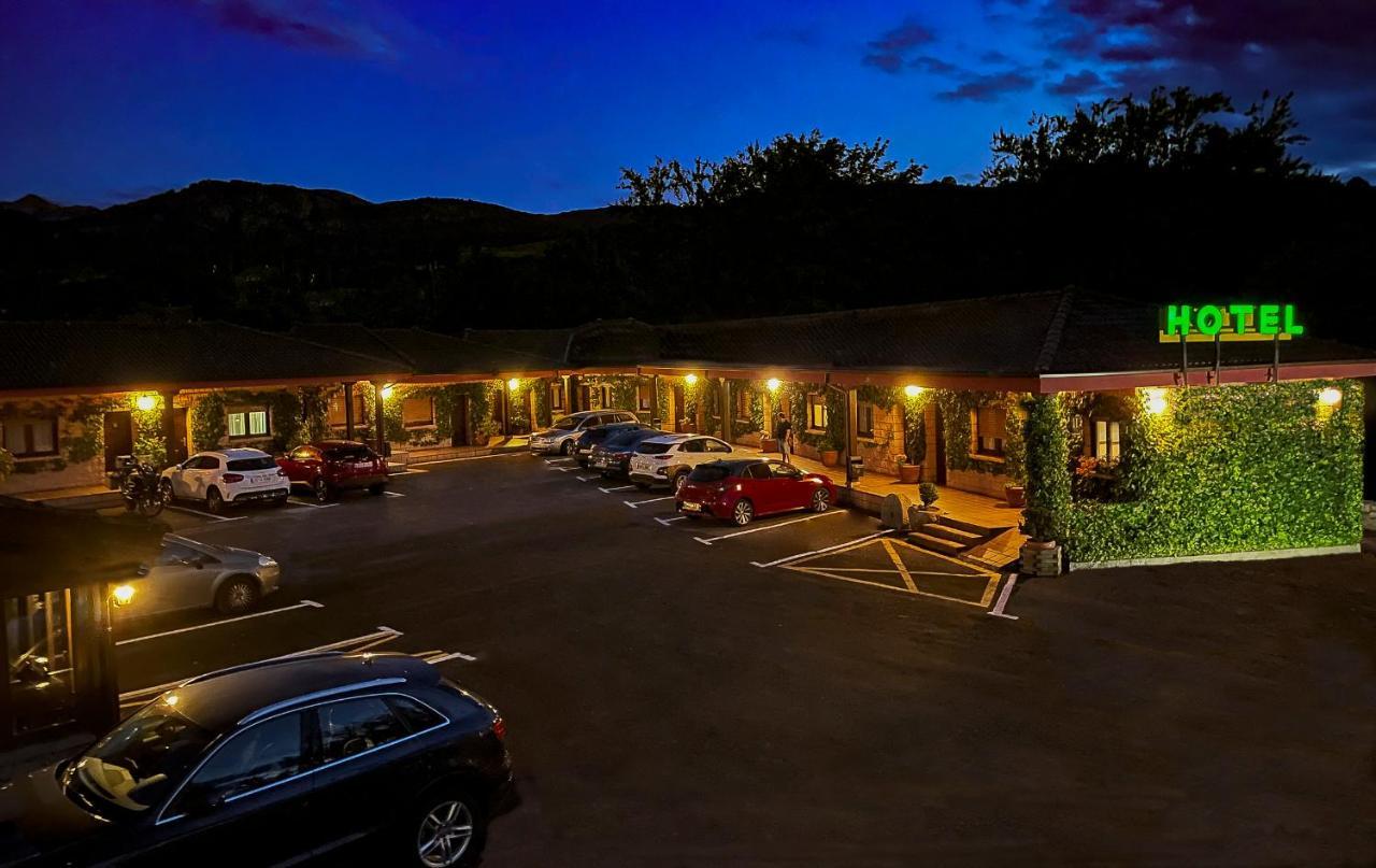 Hotel Rural "La Ruta De Cabrales" Mestas De Con Luaran gambar