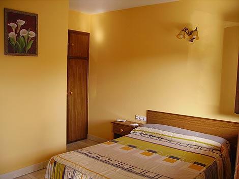 Hotel Rural "La Ruta De Cabrales" Mestas De Con Luaran gambar